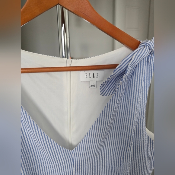 Elle Blue and White Striped Cropped Jumpsuit Size L - Picture 3 of 7